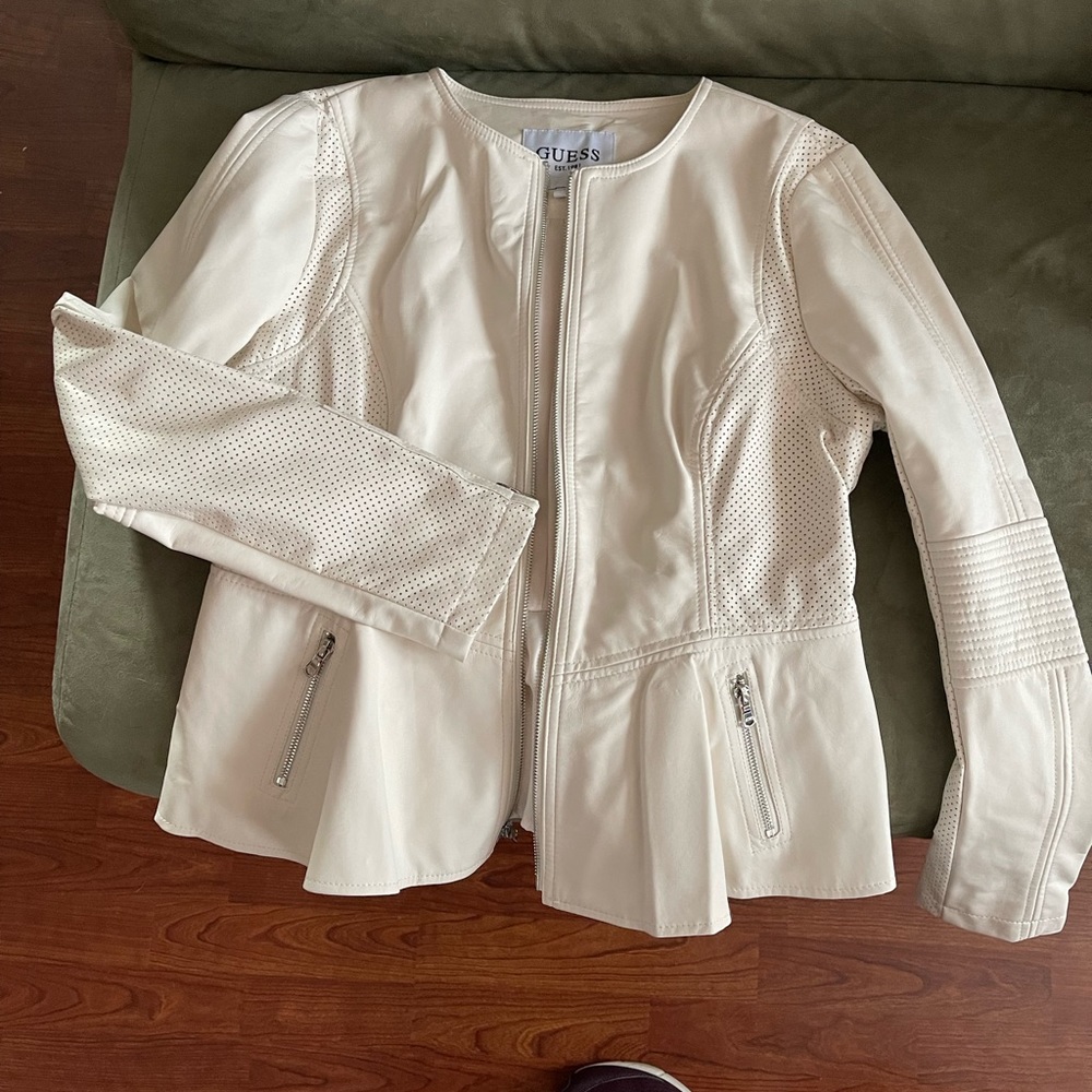 Women’s Guess leather type jacket